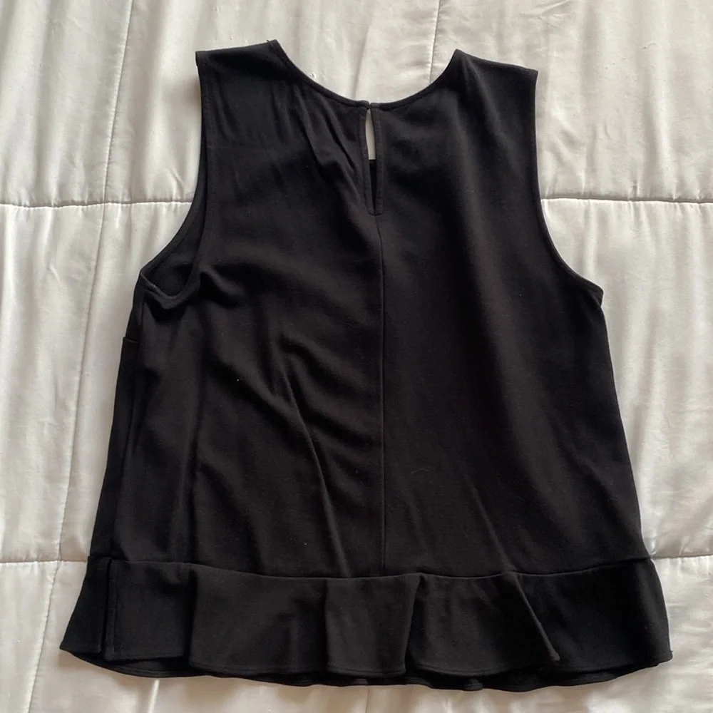 Anne Taylor Sleeveless Top - Picture 6 of 7